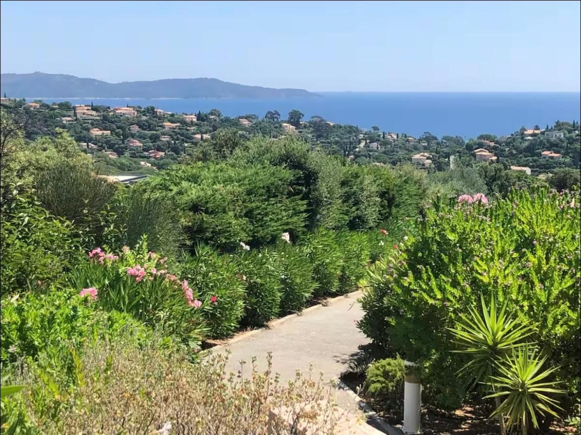 Terrasse De 30M2 Vue Mer Panoramique 1 Chambre Apartment Cavalaire-sur-Mer Luaran gambar