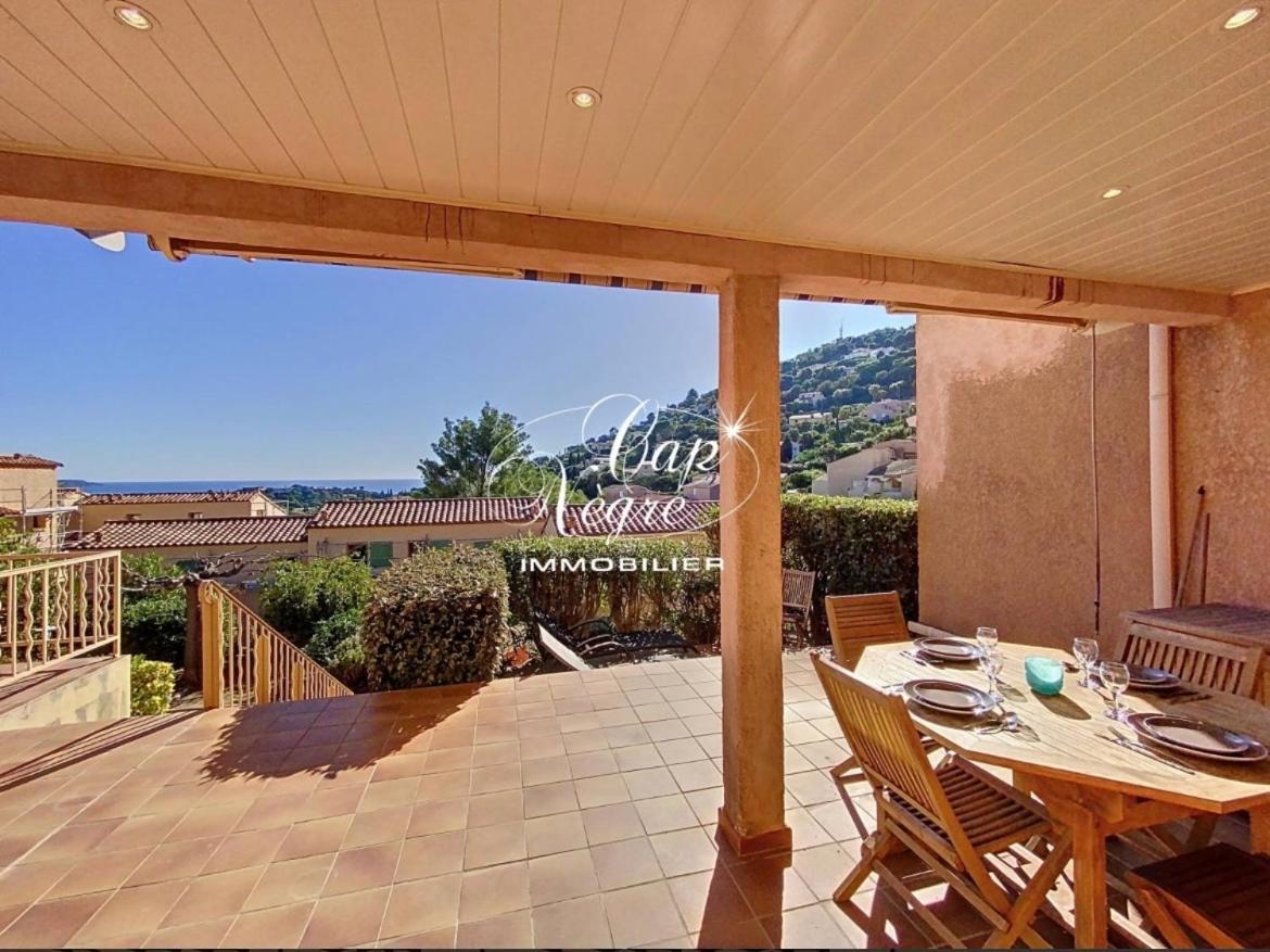Terrasse De 30M2 Vue Mer Panoramique 1 Chambre Apartment Cavalaire-sur-Mer Luaran gambar