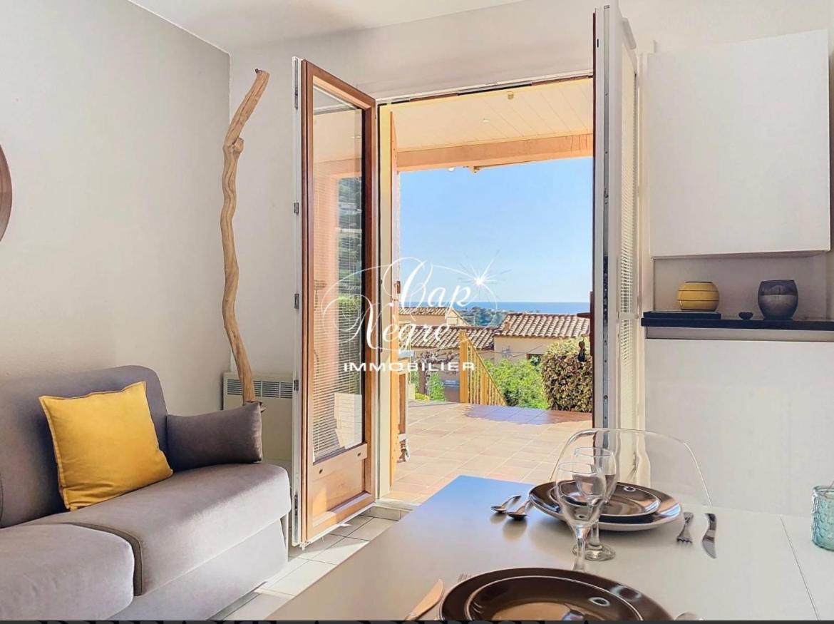 Terrasse De 30M2 Vue Mer Panoramique 1 Chambre Apartment Cavalaire-sur-Mer Luaran gambar